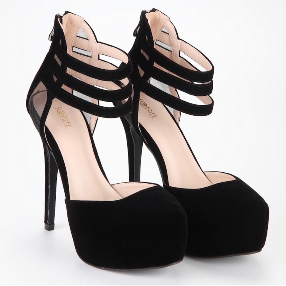 Fashion Nova high heels black sexy